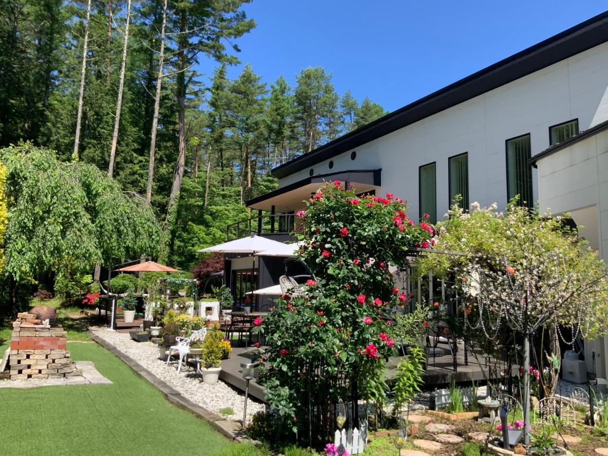 Kakureyado Fujikawaguchiko Bed & Breakfast ภายนอก รูปภาพ