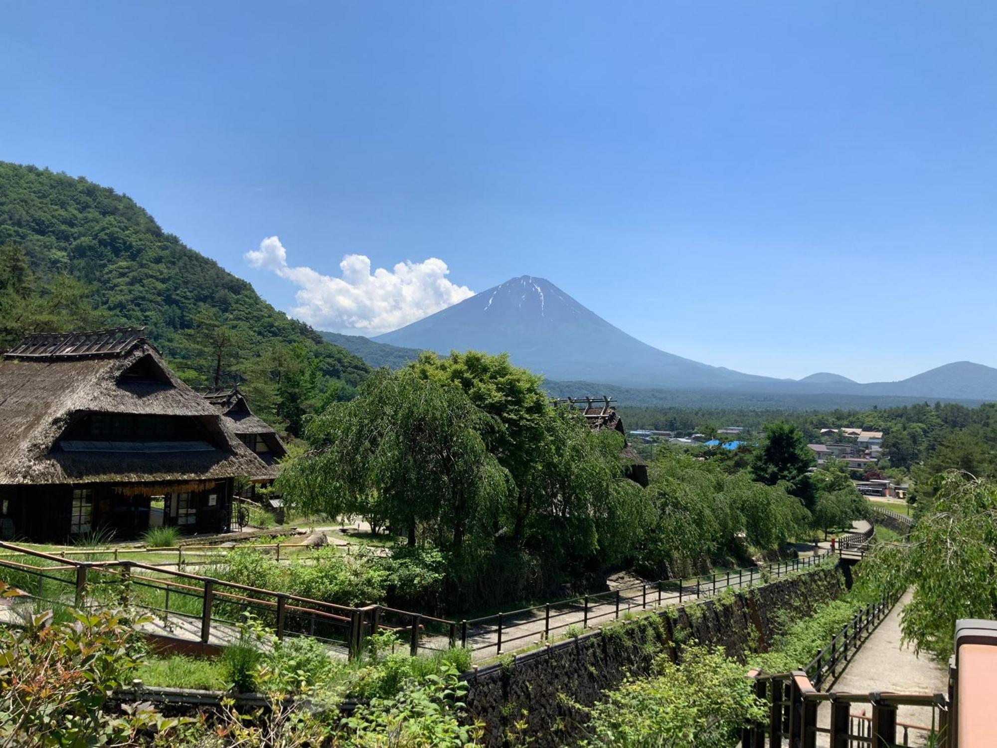 Kakureyado Fujikawaguchiko Bed & Breakfast ภายนอก รูปภาพ