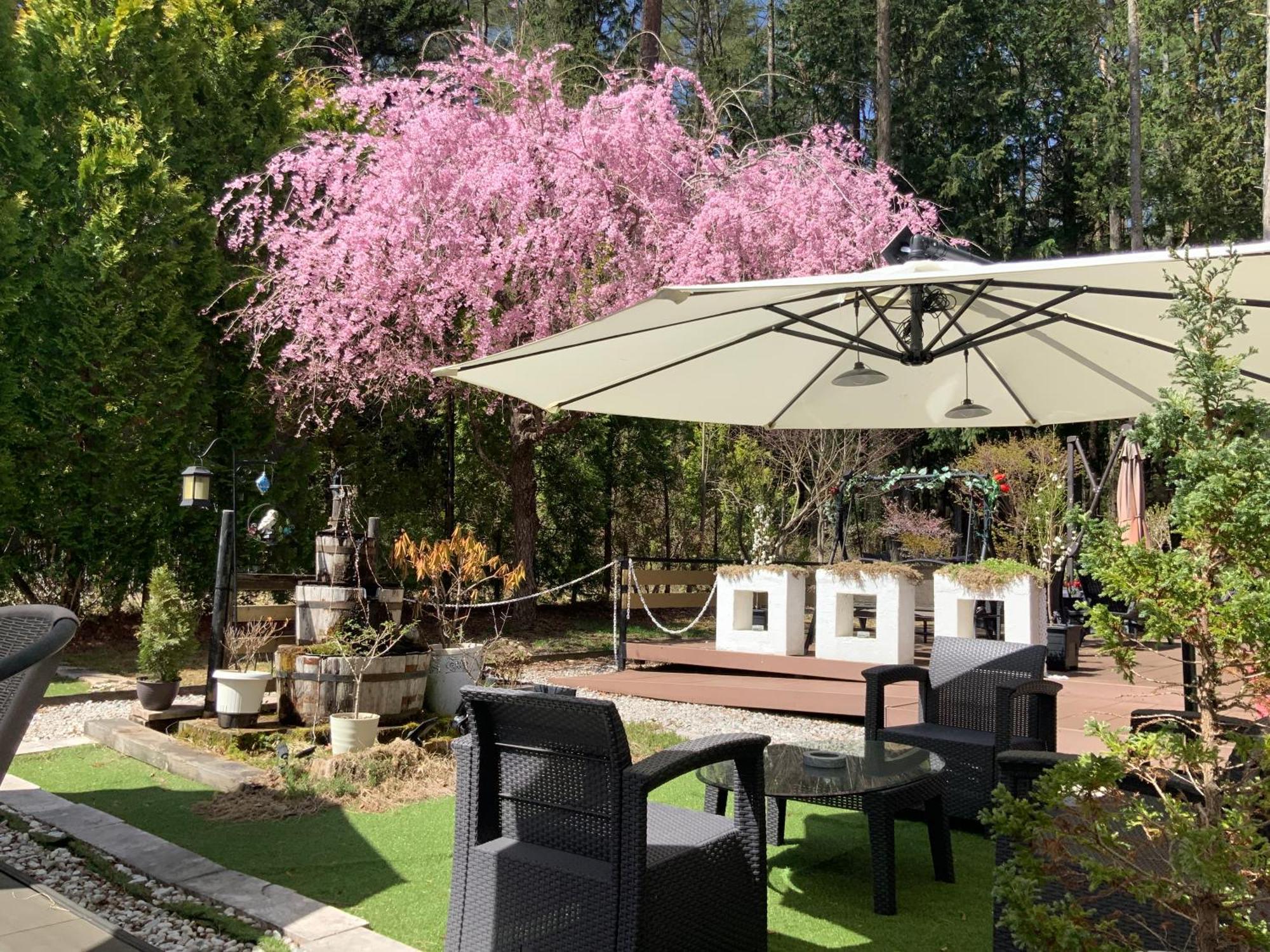 Kakureyado Fujikawaguchiko Bed & Breakfast ภายนอก รูปภาพ